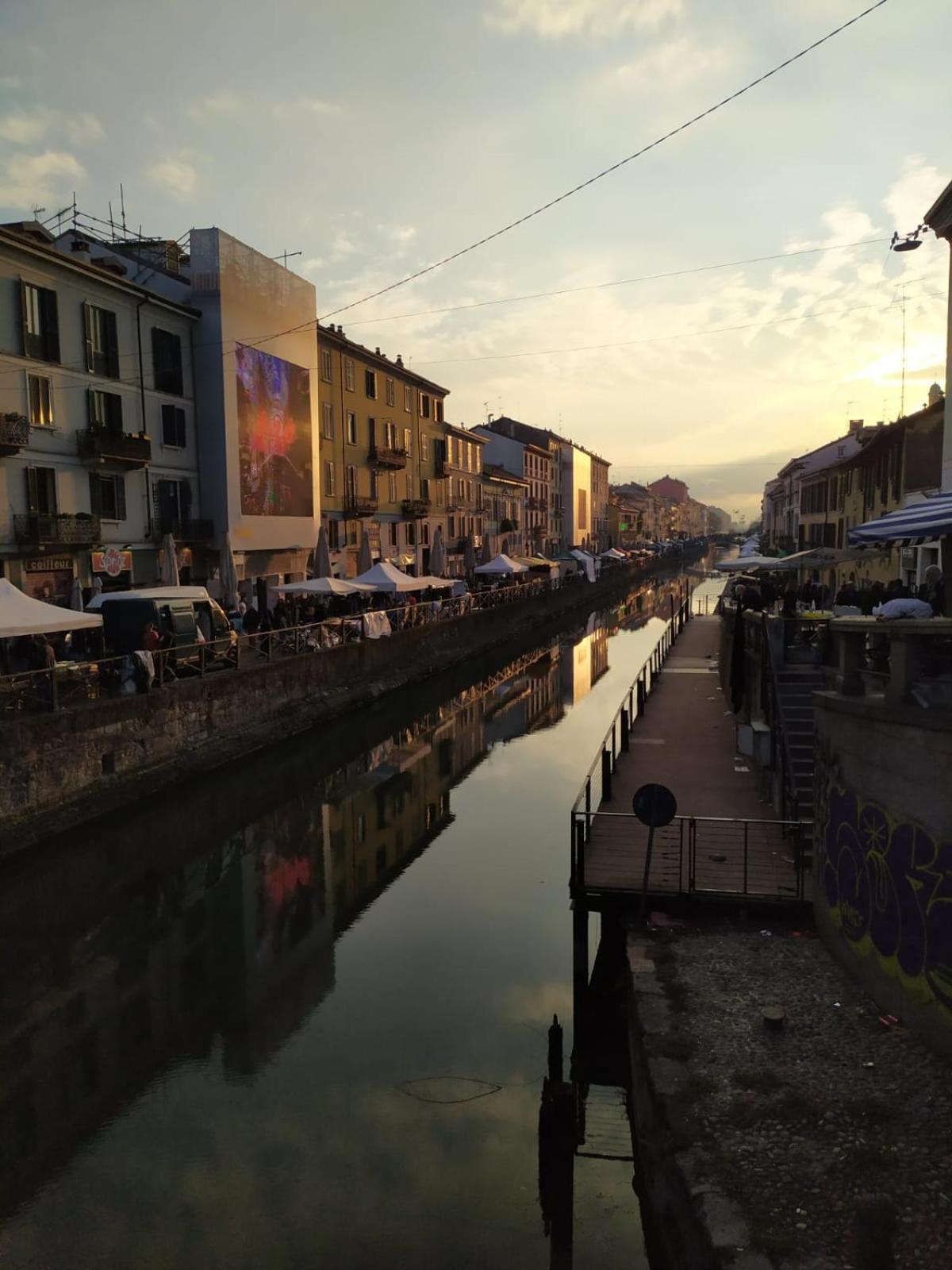 Camera Navigli Con Bagno Privato 米兰 外观 照片